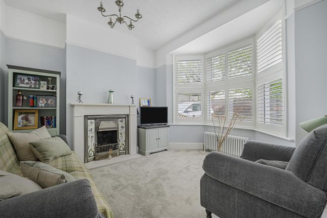 127, Baston Road, Bromley photo 2