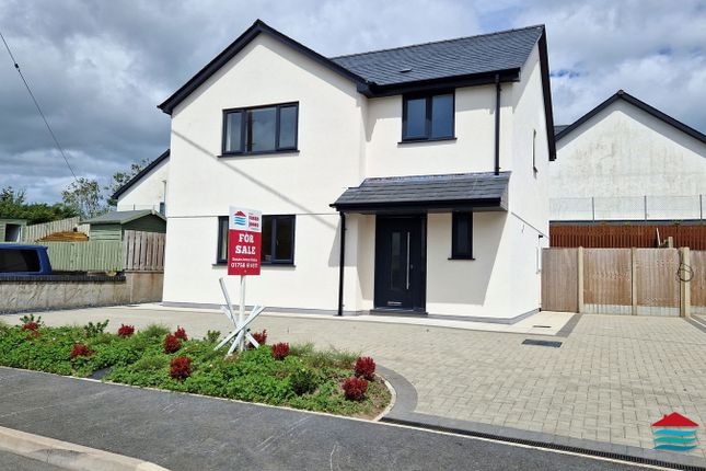 Thumbnail Detached house for sale in 1 Cwrt Tanws, Cricieth|Criccieth