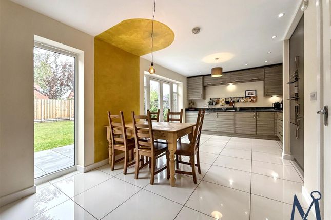 22, Mill Hill Wood Way, Ibstock photo 2