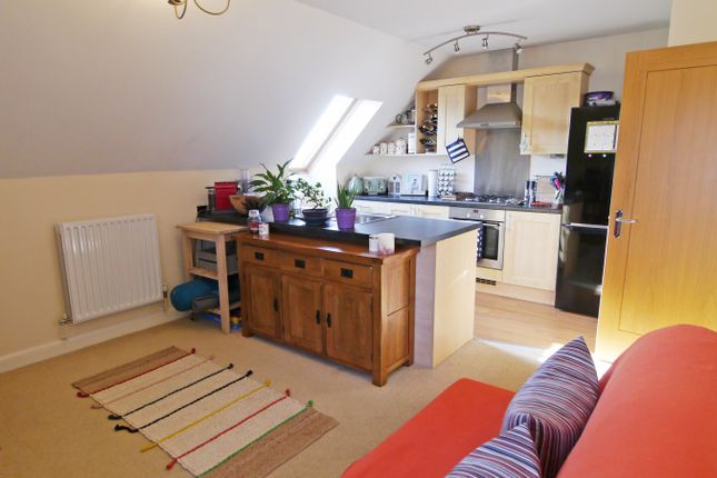 14, Martlet Court, Church Street, Rudgwick photo 3