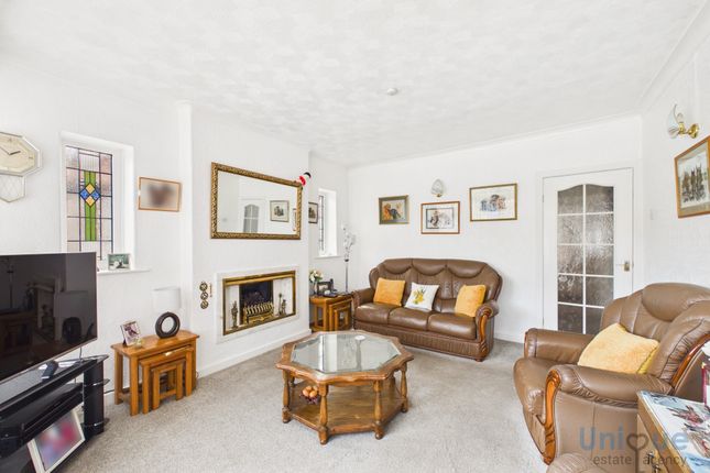 31, Caryl Road, Lytham St. Annes photo 3