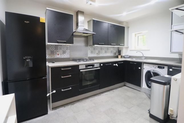 3, Itea Court, Lindie Gardens, Uxbridge photo 4
