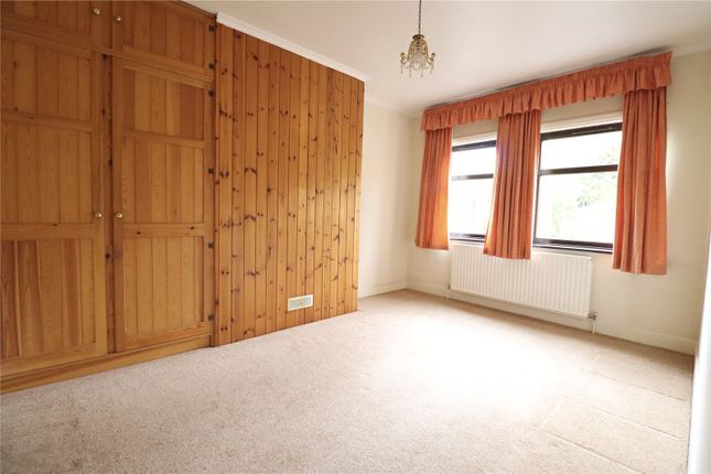 259, London Road East, Bath photo 4