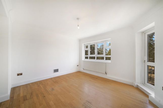 Flat 6, Lancaster House, Putney photo 4