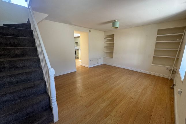 57a, guildford road, hayle photo 2