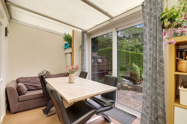 25 Collier Lane, Derby photo 4