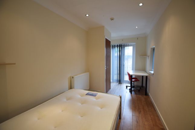 Blackweir Terrace, Cardiff photo 5