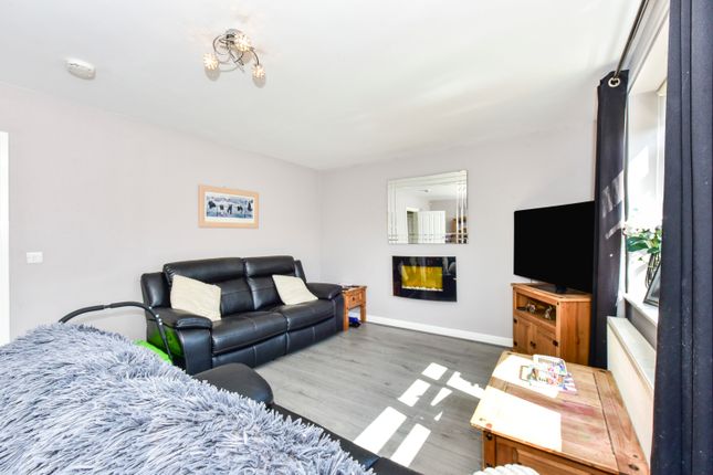 15a, Ingsfield Lane, Rotherham photo 4