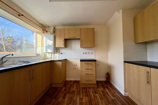 8, Phillips Square, Devon photo 4