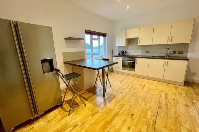 Thumbnail Maisonette to rent in Portland Road, Hove