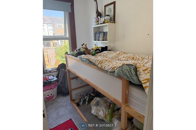 Chasefield Road Tooting, London photo 5