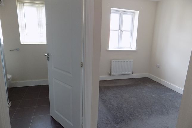 Bower Close, Ashbourne Derbyshire photo 5