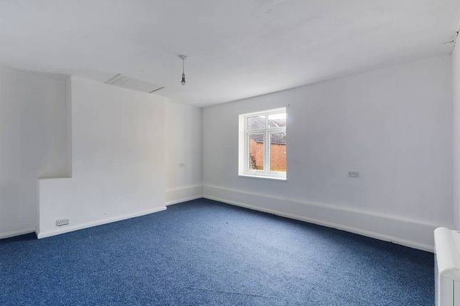 Thumbnail Flat to rent in High Street, Mansfield Woodhouse