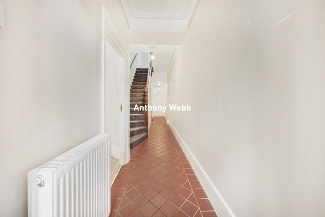 30, Windsor Road, London photo 3