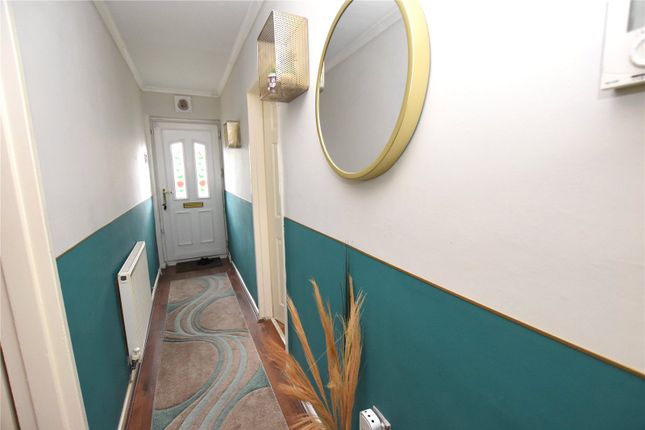 Flat for sale in Central Avenue, Baildon, Shipley, West Yorkshire