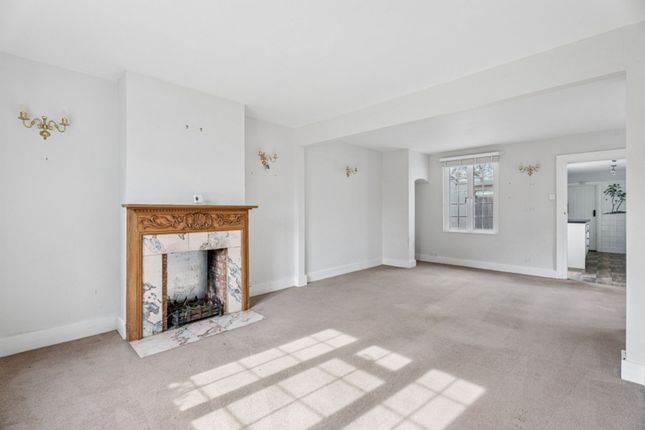 2 Church Farm Cottages, Great Missenden photo 3