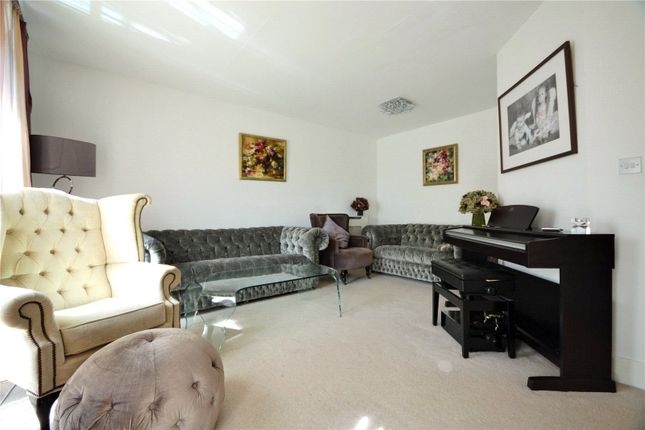 40, Vulcan Drive, Bracknell photo 2
