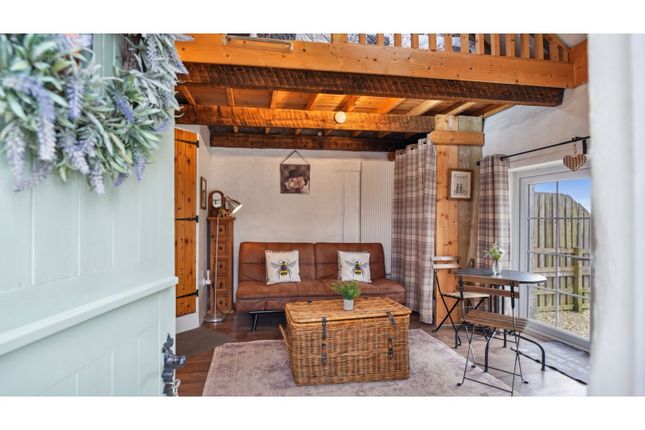 Holiday Cottage 1