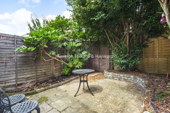Graveney Road, London photo 2