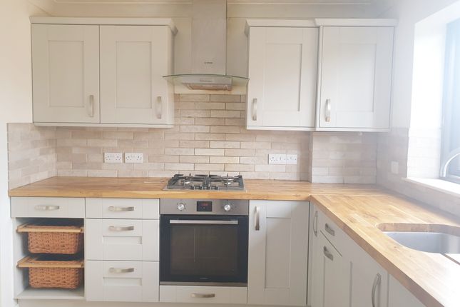 39, Aylesbury photo 2