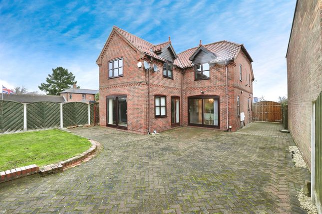 Detached house for sale in Walkeringham Road, Beckingham, Doncaster