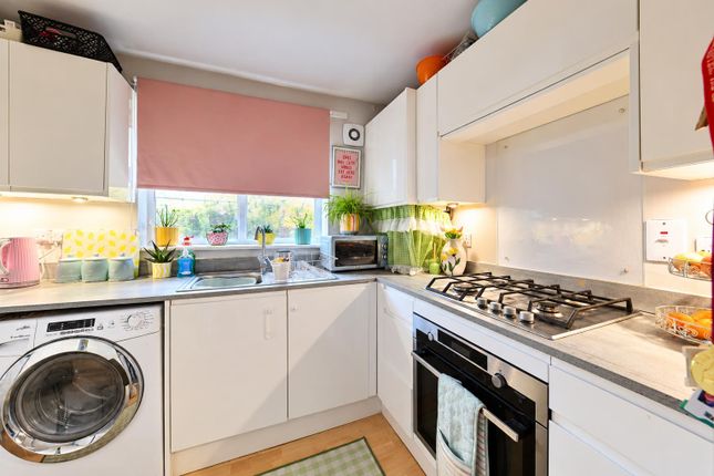 Wornham Avenue, Stevenage photo 4