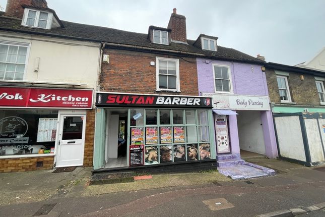 Retail premises to let in 38 Union Street, Maidstone, Kent