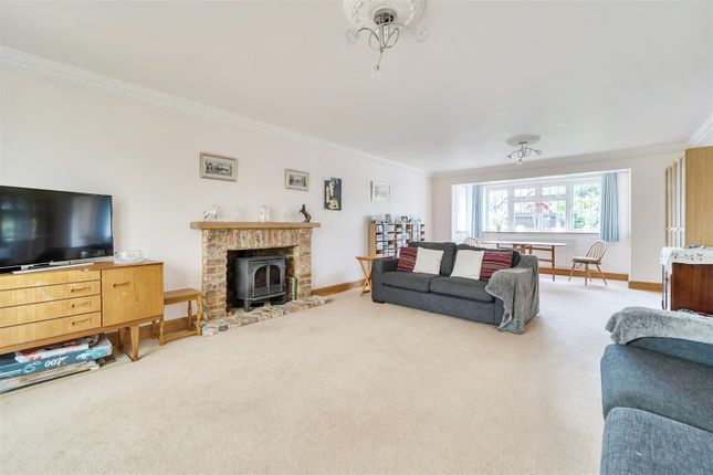 Detached house for sale in Reading Road, Finchampstead, Wokingham