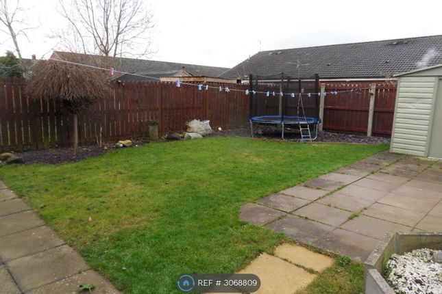 Coleridge Gardens, Darlington photo 3