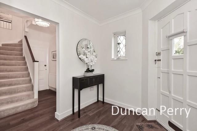 The Avenue, Potters Bar photo 4