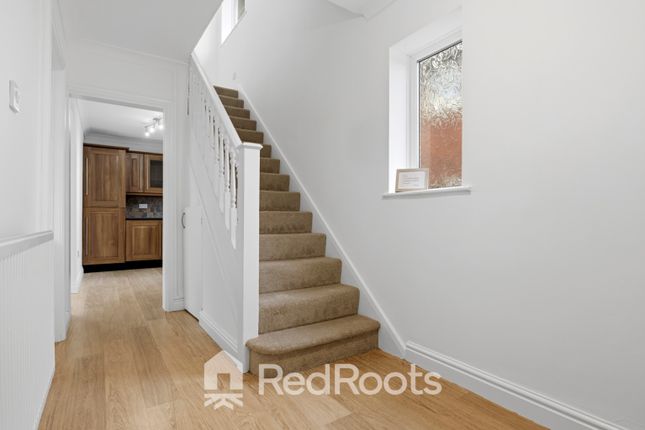 8 Ballam Avenue, Doncaster, South Yorkshire photo 4