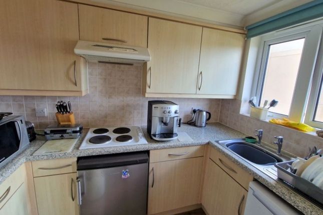 23 Admirals Court, Rolle Road, Exmouth photo 3