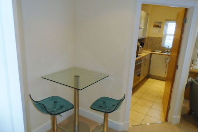 Flat 1 Marlow House, Institute Road, Marlow photo 4