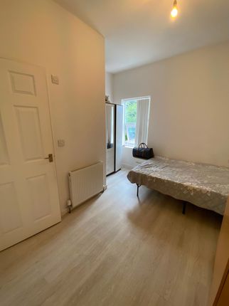 10 Highfield Road, Coventry photo 4
