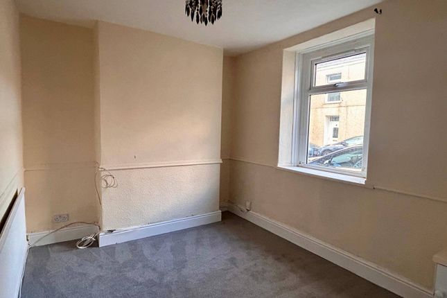 Sandfields Road, Port Talbot photo 4