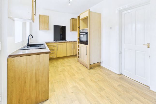 10, Eccles Road, Orrell photo 4