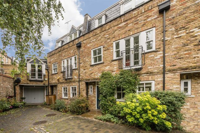 Thumbnail Town house to rent in Francis Terrace Mews, Archway, London