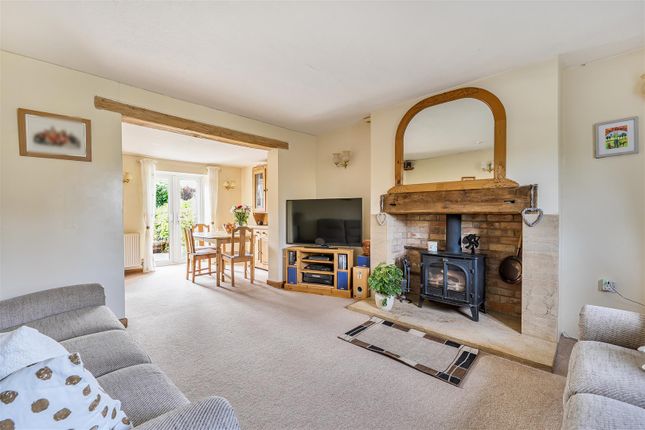 5 Broadstone Villas, High Street, Yeovil photo 3