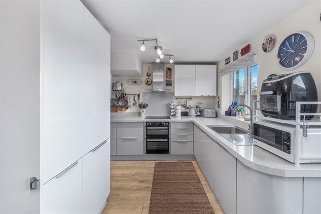 26, Dashwood Rise, Duns Tew photo 4