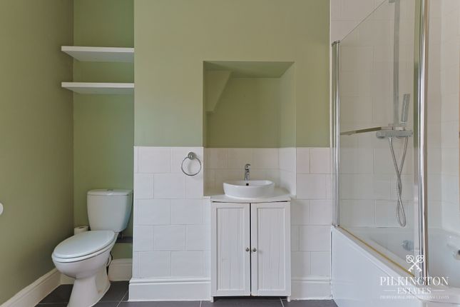 1 Lorrimore Avenue, Plymouth, Devon photo 4