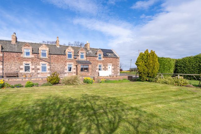 2, Bogangreen Farm Cottages, Eyemouth photo 2