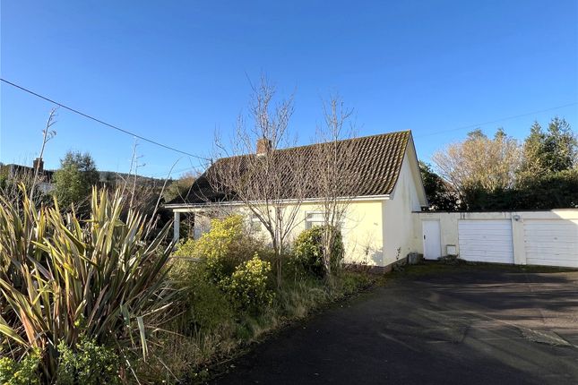 2-bed bungalow on 68, Hillview Road, Minehead, £280,000