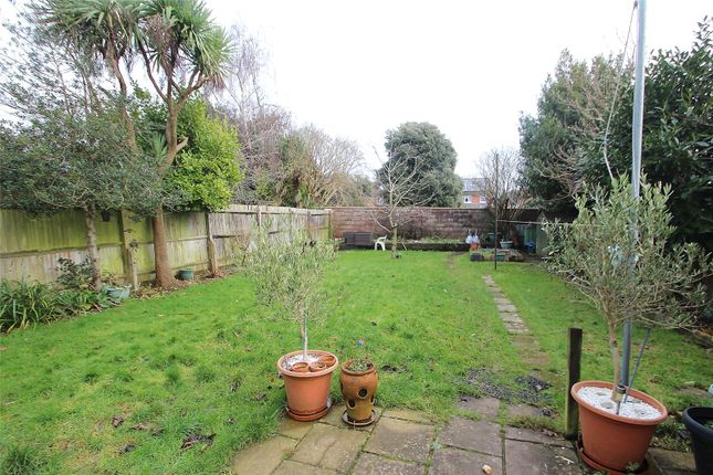 25, Osborn Road South, Hampshire photo 4