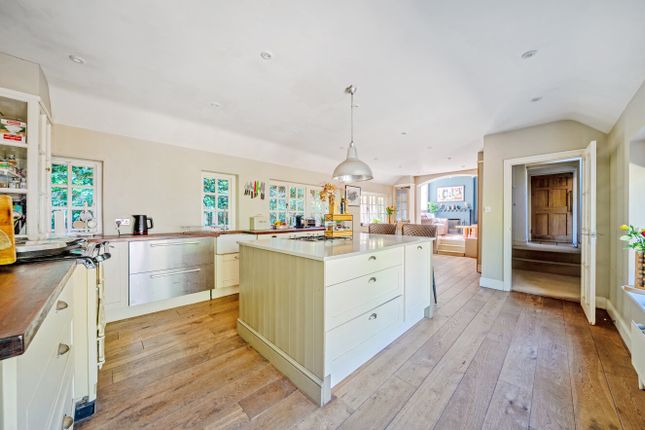 Little Yarrowfield,, Guildford Road, Woking photo 4
