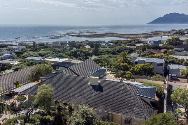 Detached house for sale in Clan Monroe Avenue, Kommetjie, Cape Town, Western Cape, South Africa
