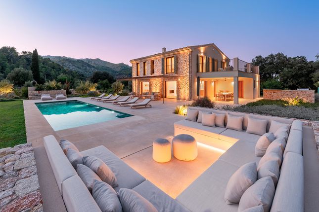 Thumbnail Country house for sale in Pollensa, Mallorca, Spain