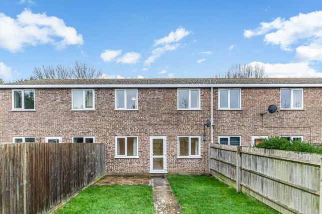 Terraced house to rent in Rawson Close, Wolvercote, Oxford