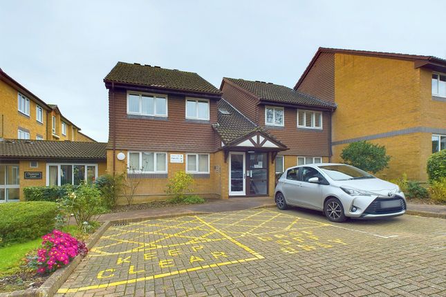 Property for sale in Chesterton Court, Horsham