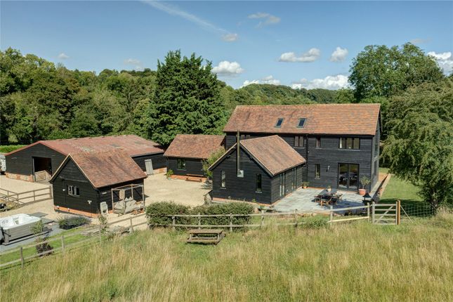 Thumbnail Detached house for sale in Pednor Vale, Chesham