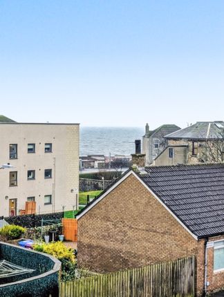 32, Parkend Road, Saltcoats photo 2
